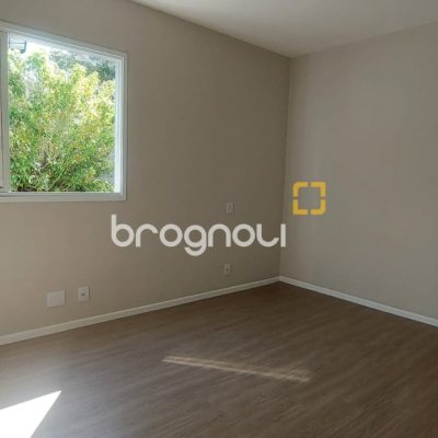 Apartamento com 109m², 3 quartos (sendo 1 suíte), 1 garagem, no bairro Córrego Grande em Florianópolis