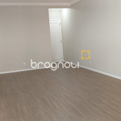 Apartamento com 109m², 3 quartos (sendo 1 suíte), 1 garagem, no bairro Córrego Grande em Florianópolis