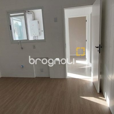 Apartamento com 109m², 3 quartos (sendo 1 suíte), 1 garagem, no bairro Córrego Grande em Florianópolis