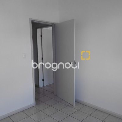 Apartamento com 88m², 3 quartos, 1 garagem, no bairro Centro em Florianópolis