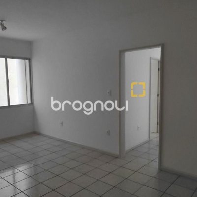 Apartamento com 88m², 3 quartos, 1 garagem, no bairro Centro em Florianópolis
