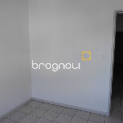 Apartamento com 88m², 3 quartos, 1 garagem, no bairro Centro em Florianópolis