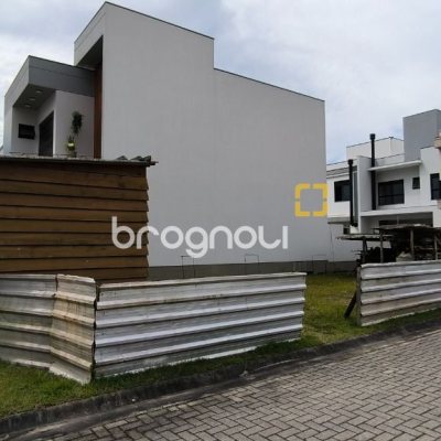 Terreno com 195m², no bairro Beira Rio em Biguaçu