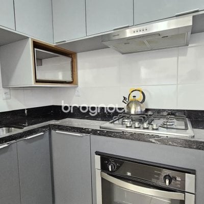 Apartamento com 75m², 2 quartos (sendo 2 suítes), 1 garagem, no bairro Ingleses em Florianópolis