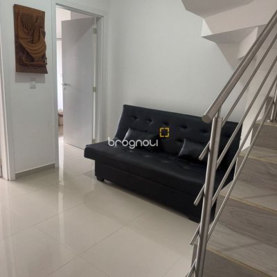 Apartamento com 75m², 2 quartos (sendo 2 suítes), 1 garagem, no bairro Ingleses em Florianópolis