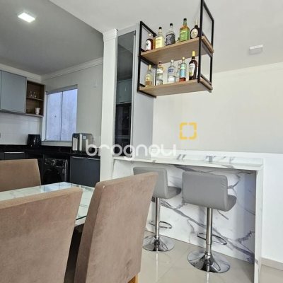 Apartamento com 75m², 2 quartos (sendo 2 suítes), 1 garagem, no bairro Ingleses em Florianópolis