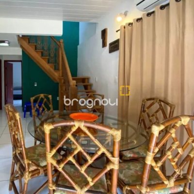 Casa com 200m², 3 quartos (sendo 1 suíte), 4 garagens, no bairro Rio Tavares em Florianópolis