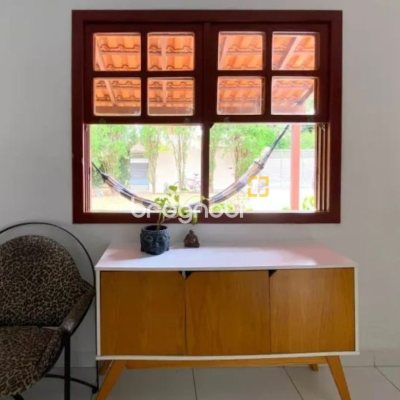 Casa com 200m², 3 quartos (sendo 1 suíte), 4 garagens, no bairro Rio Tavares em Florianópolis