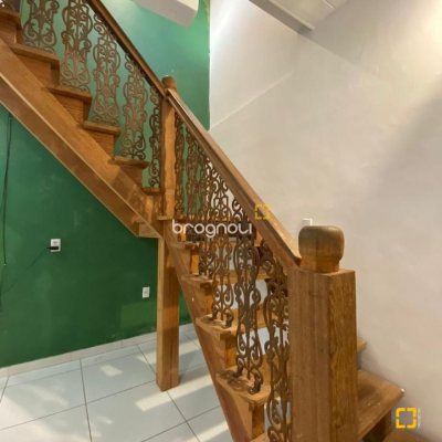 Casa com 200m², 3 quartos (sendo 1 suíte), 4 garagens, no bairro Rio Tavares em Florianópolis