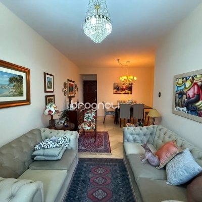 Apartamento com 106m², 3 quartos (sendo 1 suíte), 1 garagem, no bairro Centro em Florianópolis
