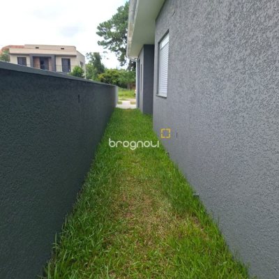 Casa com 93m², 3 quartos (sendo 1 suíte), 1 garagem, no bairro Rio Vermelho em Florianópolis