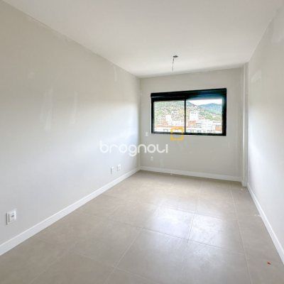 Apartamento com 74m², 2 quartos (sendo 1 suíte), 1 garagem, no bairro Saco Grande em Florianópolis