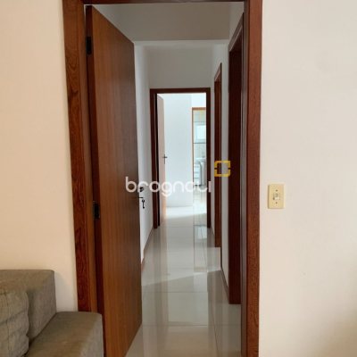 Apartamento com 72m², 2 quartos (sendo 1 suíte), 2 garagens, no bairro Itacorubi em Florianópolis