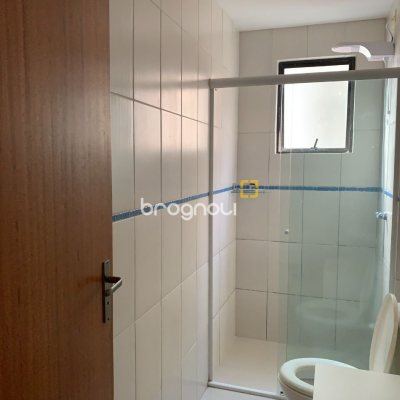 Apartamento com 72m², 2 quartos (sendo 1 suíte), 2 garagens, no bairro Itacorubi em Florianópolis