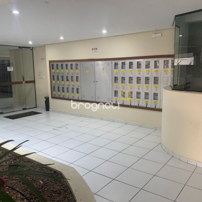 Apartamento com 72m², 2 quartos (sendo 1 suíte), 2 garagens, no bairro Itacorubi em Florianópolis