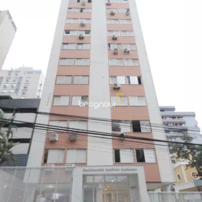 Apartamento com 129m², 4 quartos (sendo 1 suíte), 1 garagem, no bairro Centro em Florianópolis