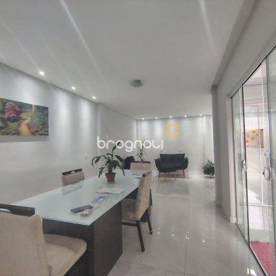 Casa com 107m², 3 quartos (sendo 1 suíte), 2 garagens, no bairro Vargem do Bom Jesus em Florianópolis