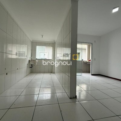 Apartamento com 75m², 2 quartos, 1 garagem, no bairro Ingleses em Florianópolis