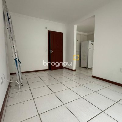 Apartamento com 75m², 2 quartos, 1 garagem, no bairro Ingleses em Florianópolis