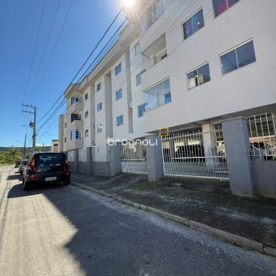 Apartamento com 75m², 2 quartos, 1 garagem, no bairro Ingleses em Florianópolis