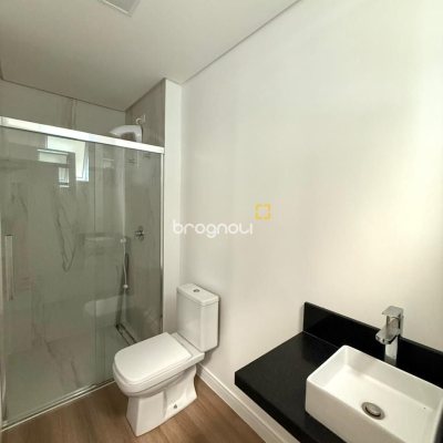 Apartamento com 81m², 2 quartos (sendo 1 suíte), 1 garagem, no bairro Ingleses em Florianópolis
