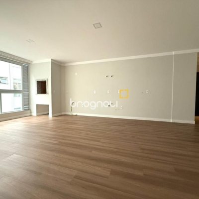 Apartamento com 81m², 2 quartos (sendo 1 suíte), 1 garagem, no bairro Ingleses em Florianópolis