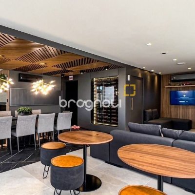 Apartamento com 81m², 2 quartos (sendo 1 suíte), 1 garagem, no bairro Ingleses em Florianópolis