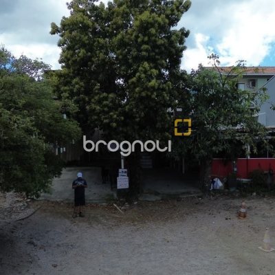 Terreno com 750m², no bairro Santo Antônio de Lisboa em Florianópolis