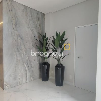 Apartamento com 61m², 1 quarto, 1 garagem, no bairro Coqueiros em Florianópolis