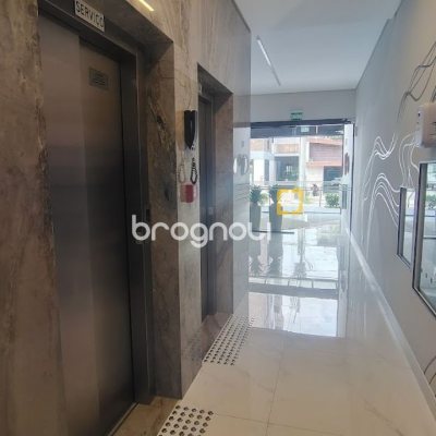 Apartamento com 61m², 1 quarto, 1 garagem, no bairro Coqueiros em Florianópolis