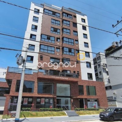Apartamento com 61m², 1 quarto, 1 garagem, no bairro Coqueiros em Florianópolis