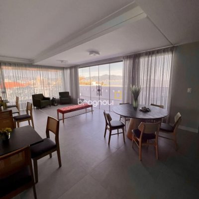 Apartamento com 62m², 2 quartos (sendo 1 suíte), 1 garagem, no bairro Coqueiros em Florianópolis