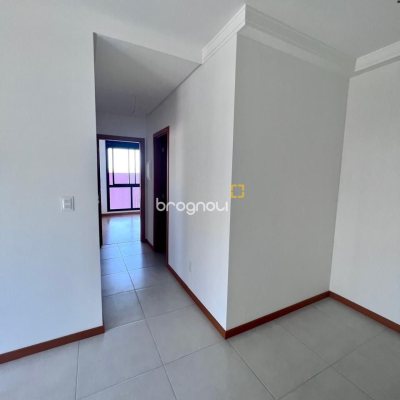 Apartamento com 62m², 2 quartos (sendo 1 suíte), 1 garagem, no bairro Coqueiros em Florianópolis