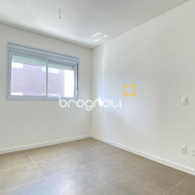 Apartamento com 83m², 1 quarto, 1 garagem, no bairro Ingleses em Florianópolis