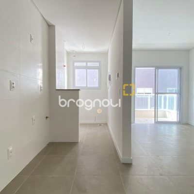 Apartamento com 83m², 1 quarto, 1 garagem, no bairro Ingleses em Florianópolis