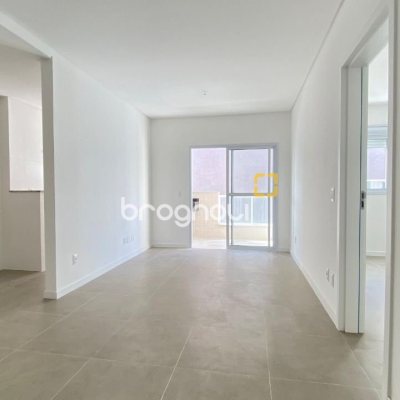 Apartamento com 83m², 1 quarto, 1 garagem, no bairro Ingleses em Florianópolis
