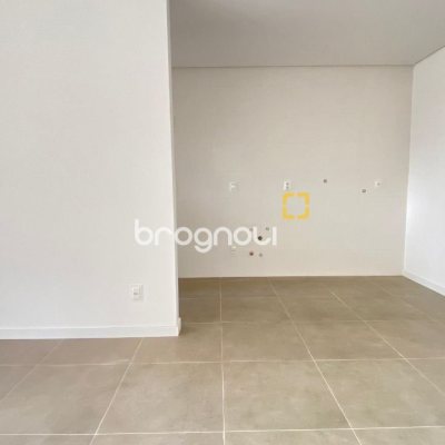 Apartamento com 83m², 1 quarto, 1 garagem, no bairro Ingleses em Florianópolis