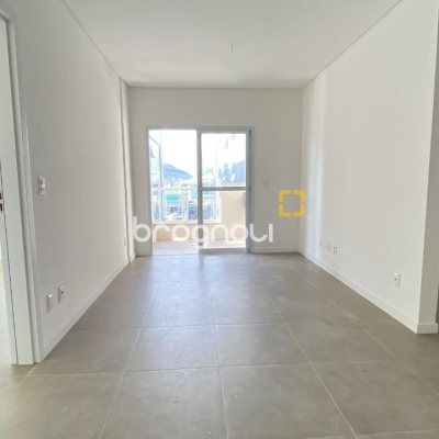 Apartamento com 83m², 1 quarto, 1 garagem, no bairro Ingleses em Florianópolis