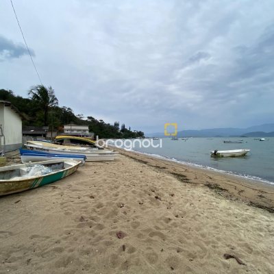 Casa com 120m², 2 quartos, 2 garagens, no bairro Ribeirão da Ilha em Florianópolis