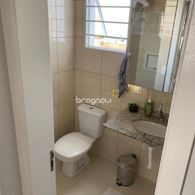 Apartamento com 82m², 3 quartos (sendo 1 suíte), 2 garagens, no bairro Jardim Cidade de Florianópolis em São José