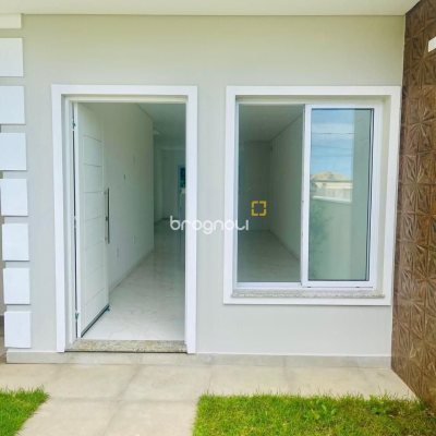 Casa com 181m², 4 quartos (sendo 4 suítes), 2 garagens, no bairro Ingleses do Rio Vermelho em Florianópolis
