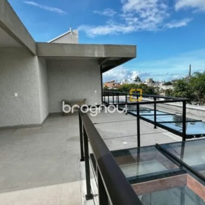 Casa com 512m², 6 quartos (sendo 6 suítes), 4 garagens, no bairro Campeche em Florianópolis