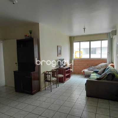 Apartamento com 92m², 3 quartos, no bairro Centro em Florianópolis