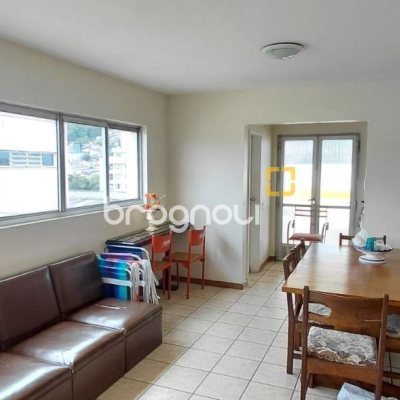Apartamento com 92m², 3 quartos, no bairro Centro em Florianópolis