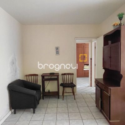 Apartamento com 92m², 3 quartos, no bairro Centro em Florianópolis