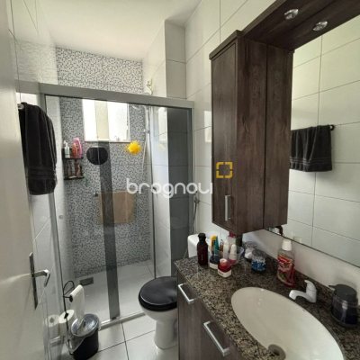 Apartamento com 59m², 3 quartos, 1 garagem, no bairro Potecas em São José