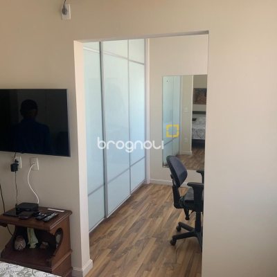 Cobertura com 133m², 4 quartos (sendo 1 suíte), 1 garagem, no bairro Estreito em Florianópolis