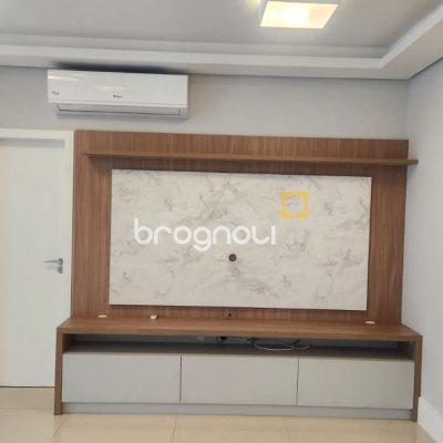 Apartamento com 169m², 4 quartos (sendo 4 suítes), 2 garagens, no bairro Centro em Florianópolis