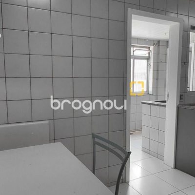 Apartamento com 140m², 3 quartos (sendo 1 suíte), 1 garagem, no bairro Agronômica em Florianópolis