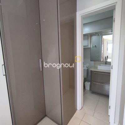 Apartamento com 100m², 3 quartos (sendo 1 suíte), 1 garagem, no bairro Capoeiras em Florianópolis